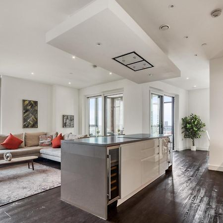 Stunning 360º View Luxurious Penthouse Daire Londra Dış mekan fotoğraf