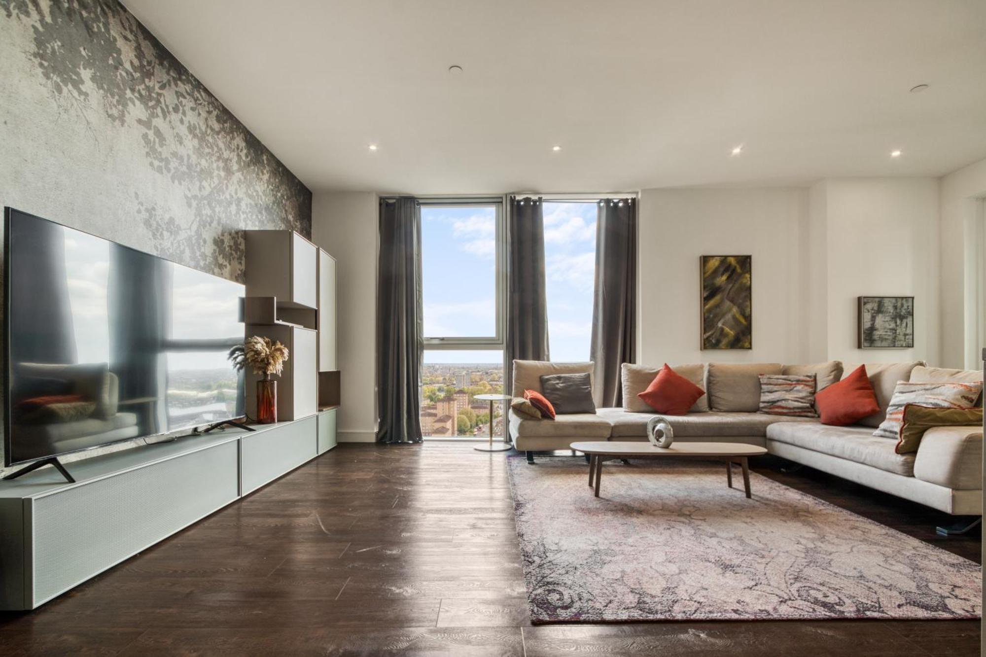Stunning 360º View Luxurious Penthouse Daire Londra Dış mekan fotoğraf