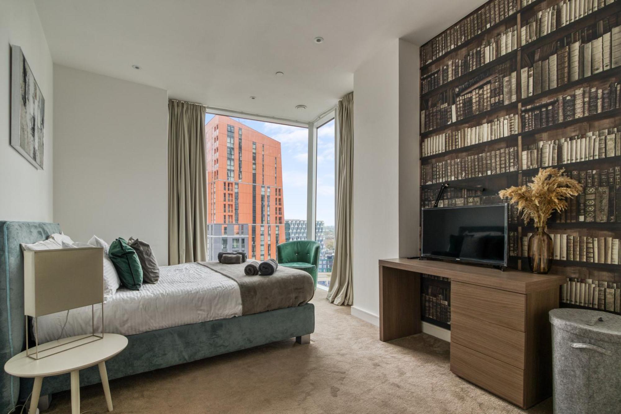 Stunning 360º View Luxurious Penthouse Daire Londra Dış mekan fotoğraf