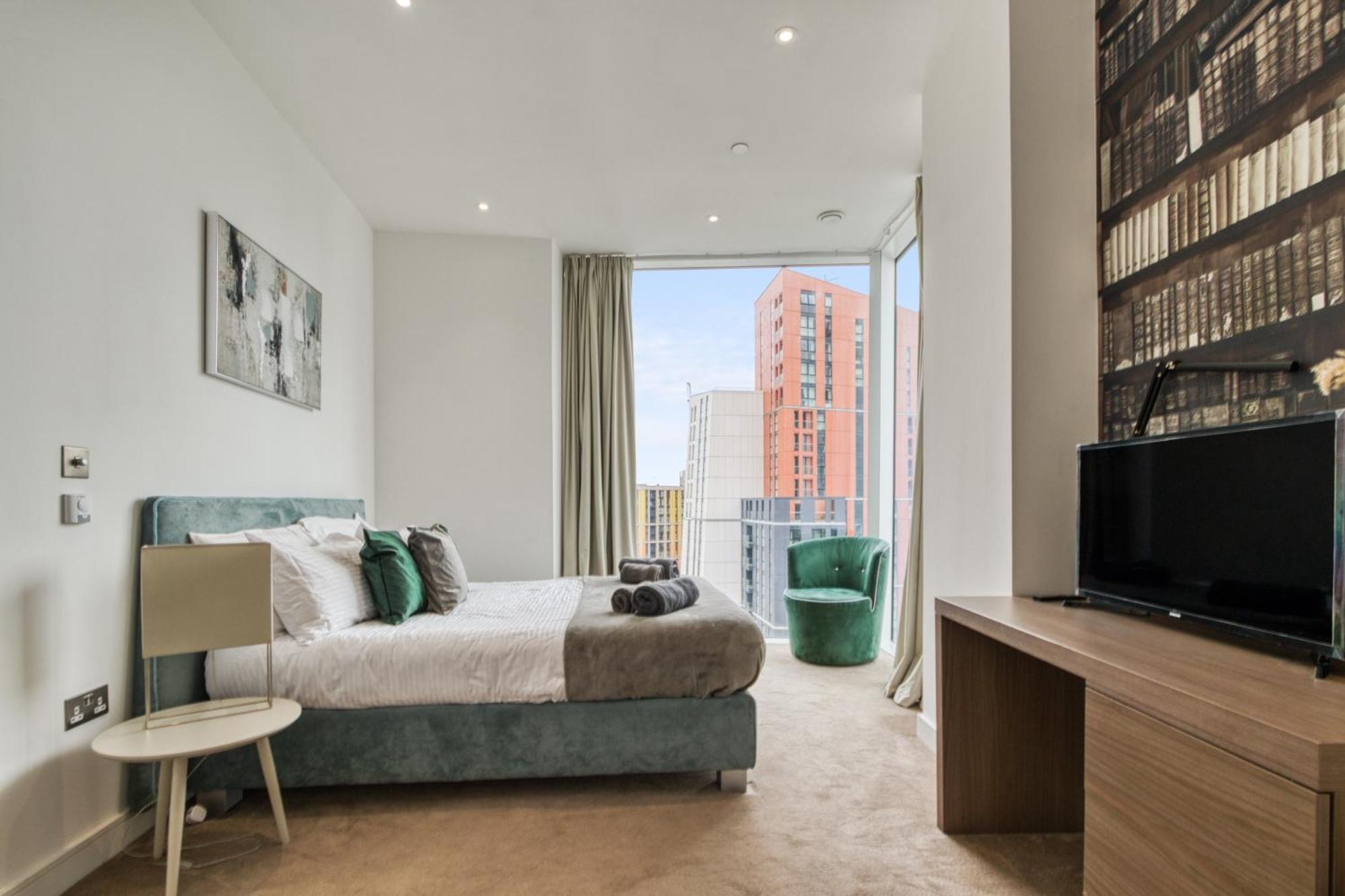 Stunning 360º View Luxurious Penthouse Daire Londra Dış mekan fotoğraf