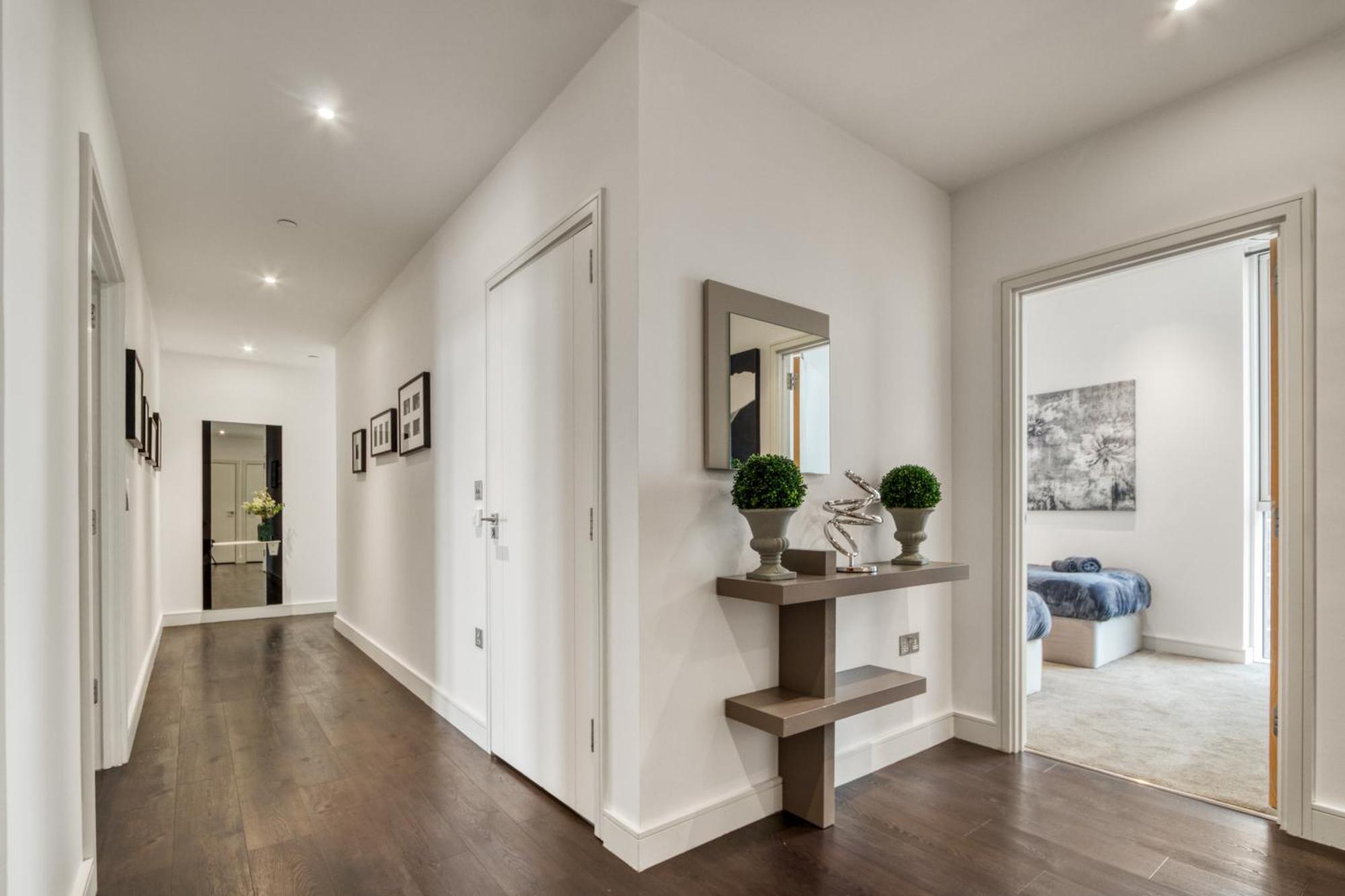 Stunning 360º View Luxurious Penthouse Daire Londra Dış mekan fotoğraf